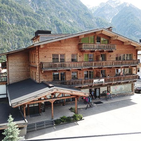 Pepi'S Suites - Lechtal Apartments Holzgau Eksteriør billede
