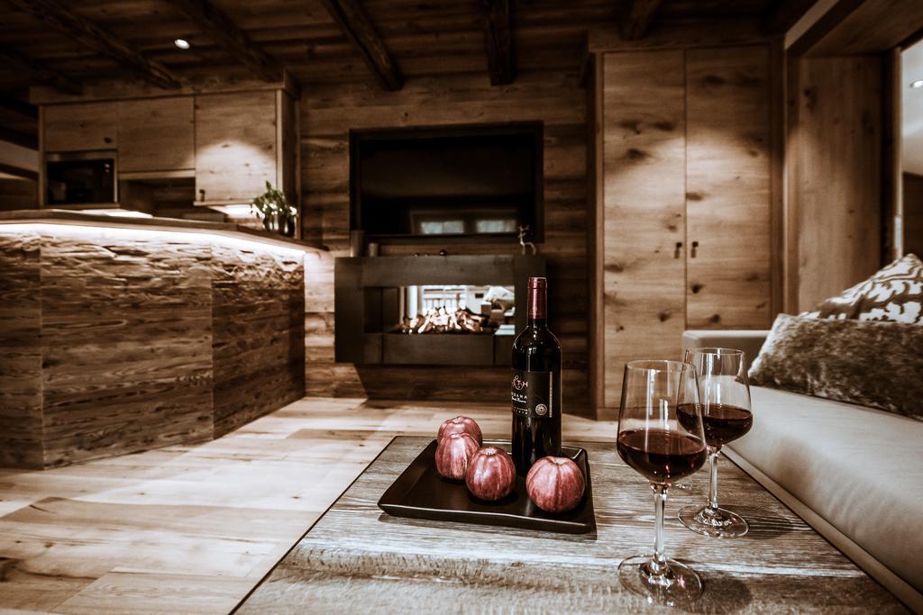 Pepi'S Suites - Lechtal Apartments Holzgau Eksteriør billede
