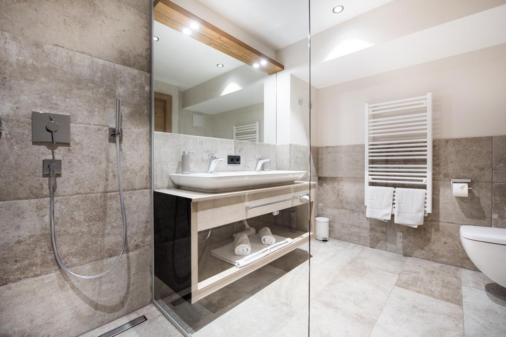 Pepi'S Suites - Lechtal Apartments Holzgau Eksteriør billede