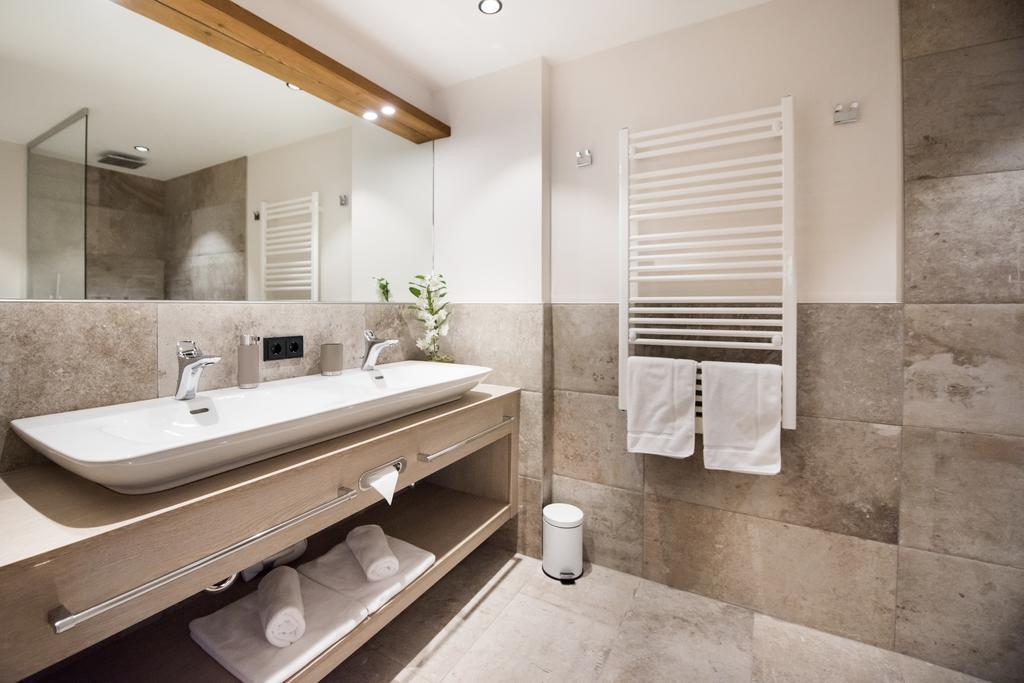 Pepi'S Suites - Lechtal Apartments Holzgau Eksteriør billede