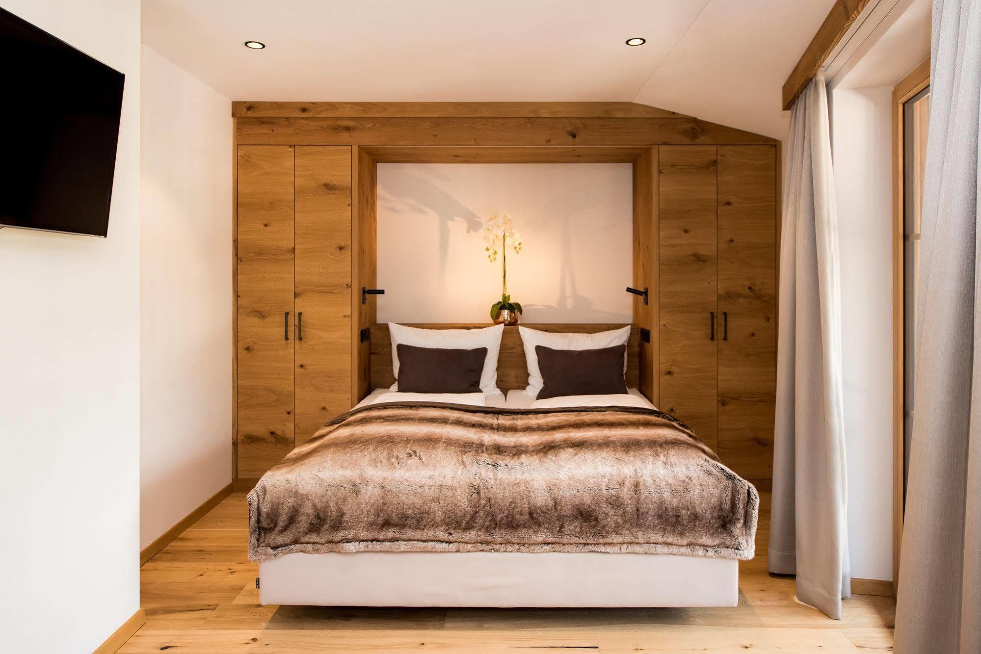 Pepi'S Suites - Lechtal Apartments Holzgau Eksteriør billede